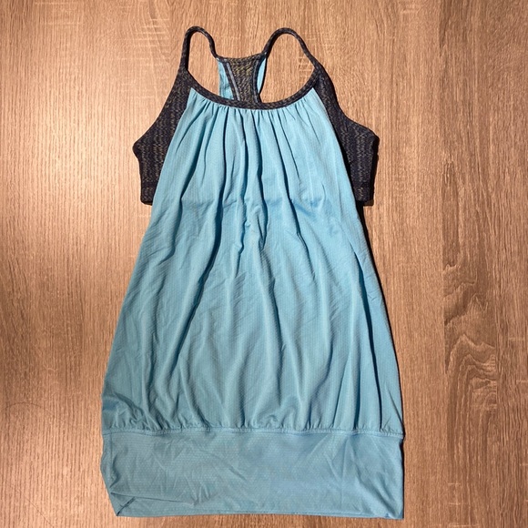 Lululemon No Limits Tank Top in Light Blue (Size 4) - Picture 1 of 2